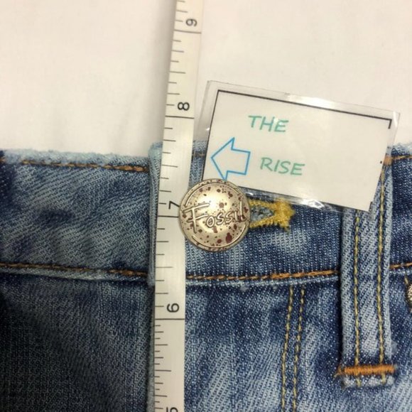 Fossil Classic Distressed Blue Jean Denim Capris - Picture 5 of 11